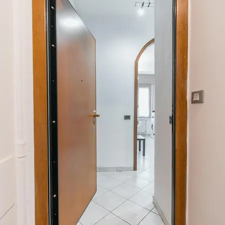 Ihost - De Andreis 11 Apartment
