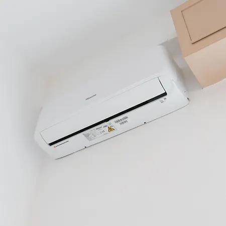 Ihost - De Andreis 11 شقة ميلان